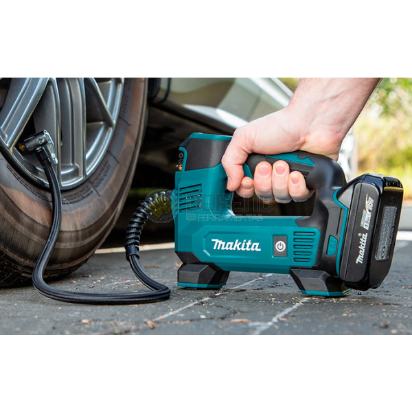 COMPRESSOR DE AR A BATERIA 18V MAKITA - DMP180Z